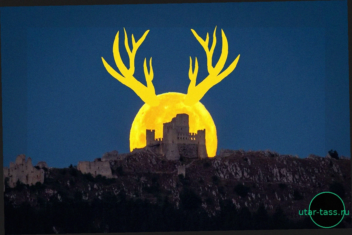 A Dazzling Display: July's Full Buck Moon Leads a Mini Planet Parade Tonight
