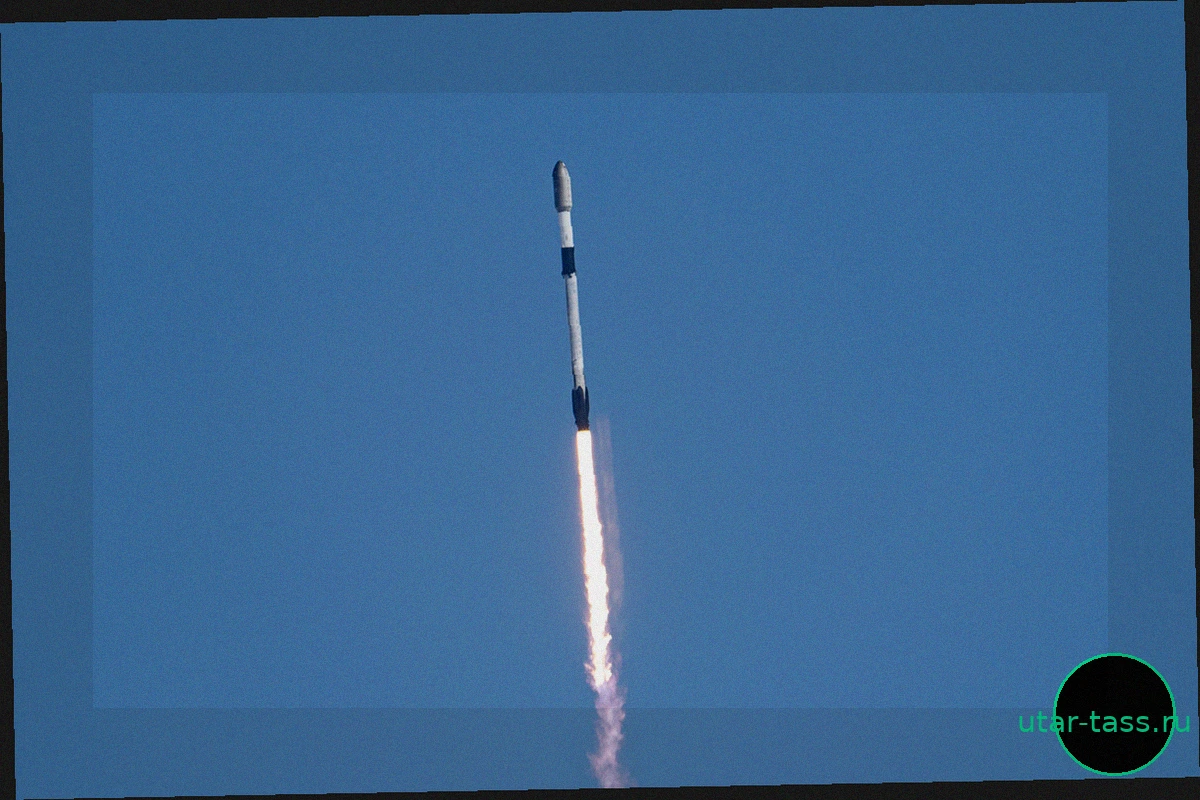 SpaceX запустила 24 спутника Starlink с побережья Калифорнии
