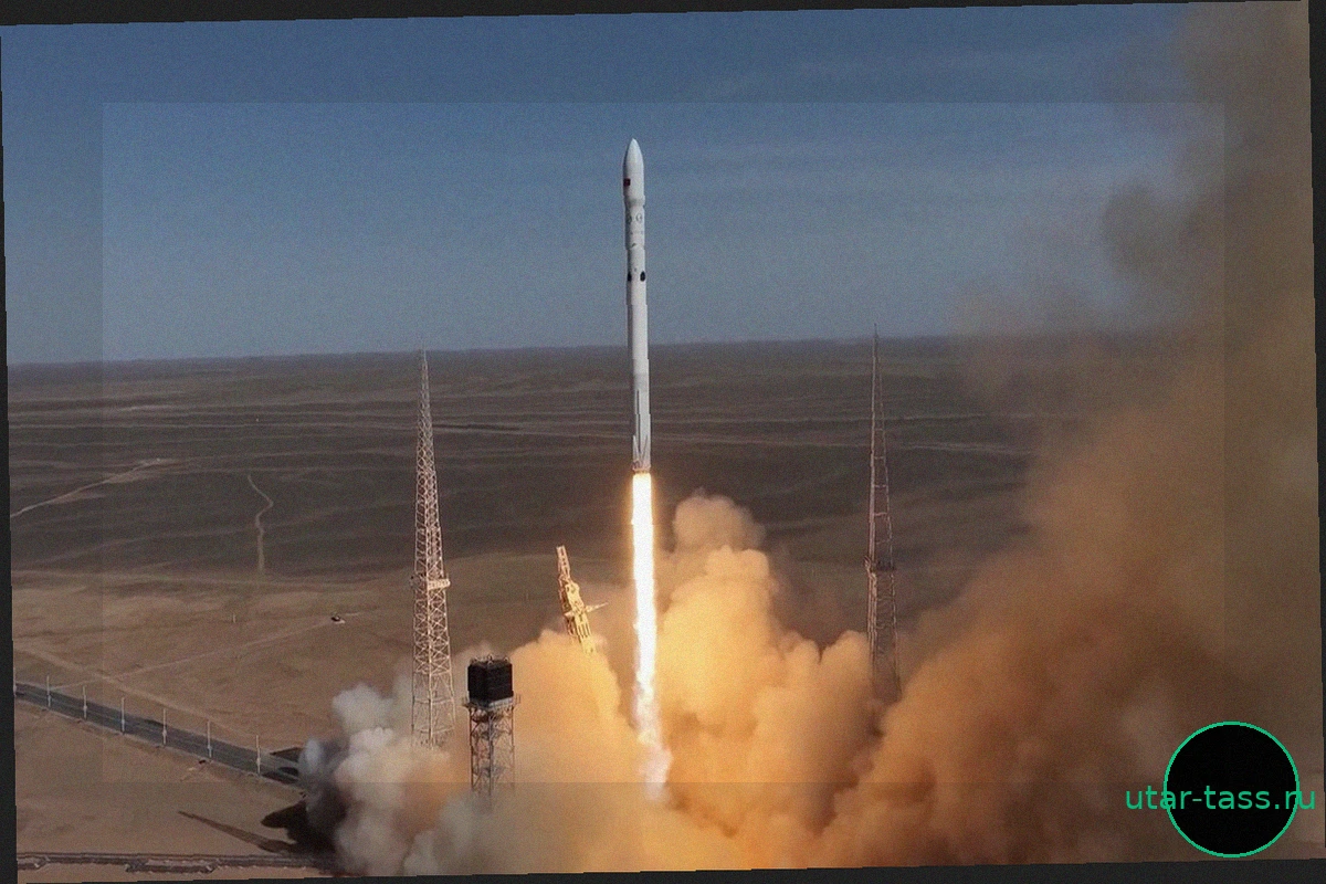 Дебютный запуск китайской ракеты Long March 12B: аналог Falcon 9 без предупреждения
