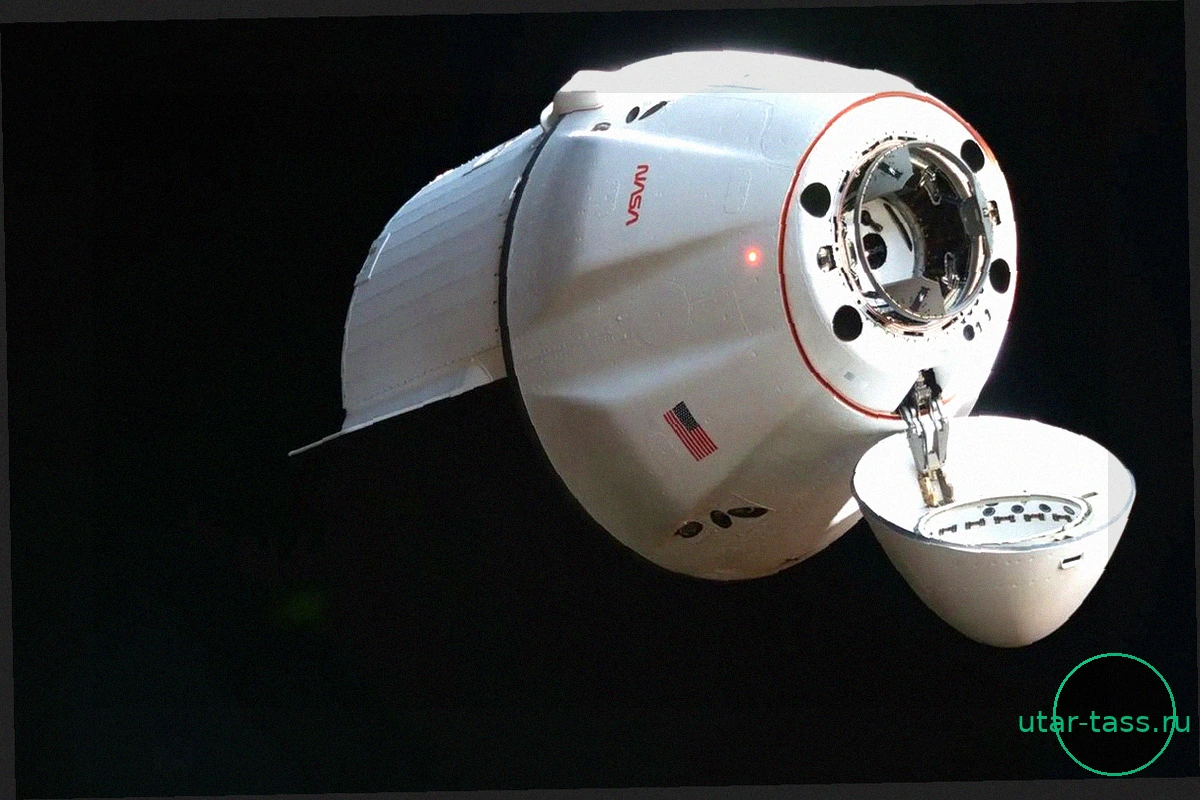 Возвращение грузовой капсулы SpaceX Dragon на Землю сегодня