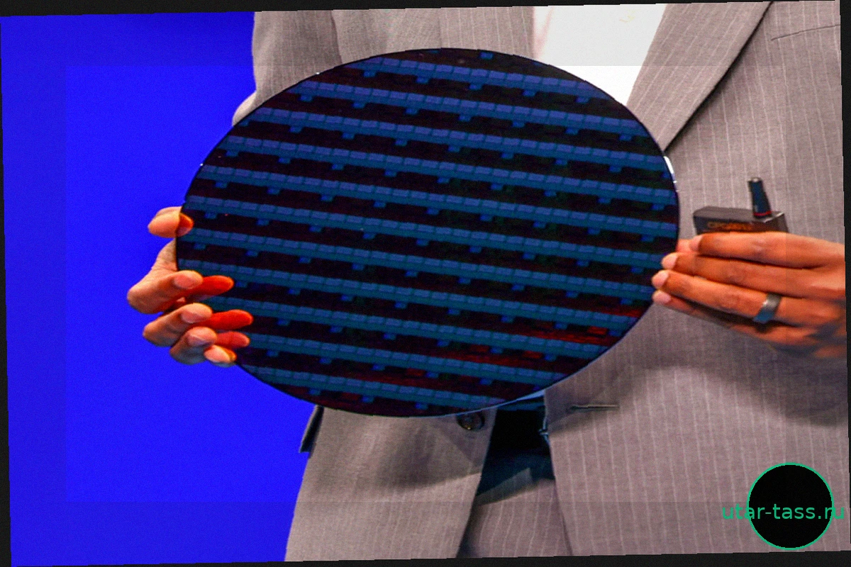Apple и Intel: Подробности Партнерства для Чипов M7 и A21